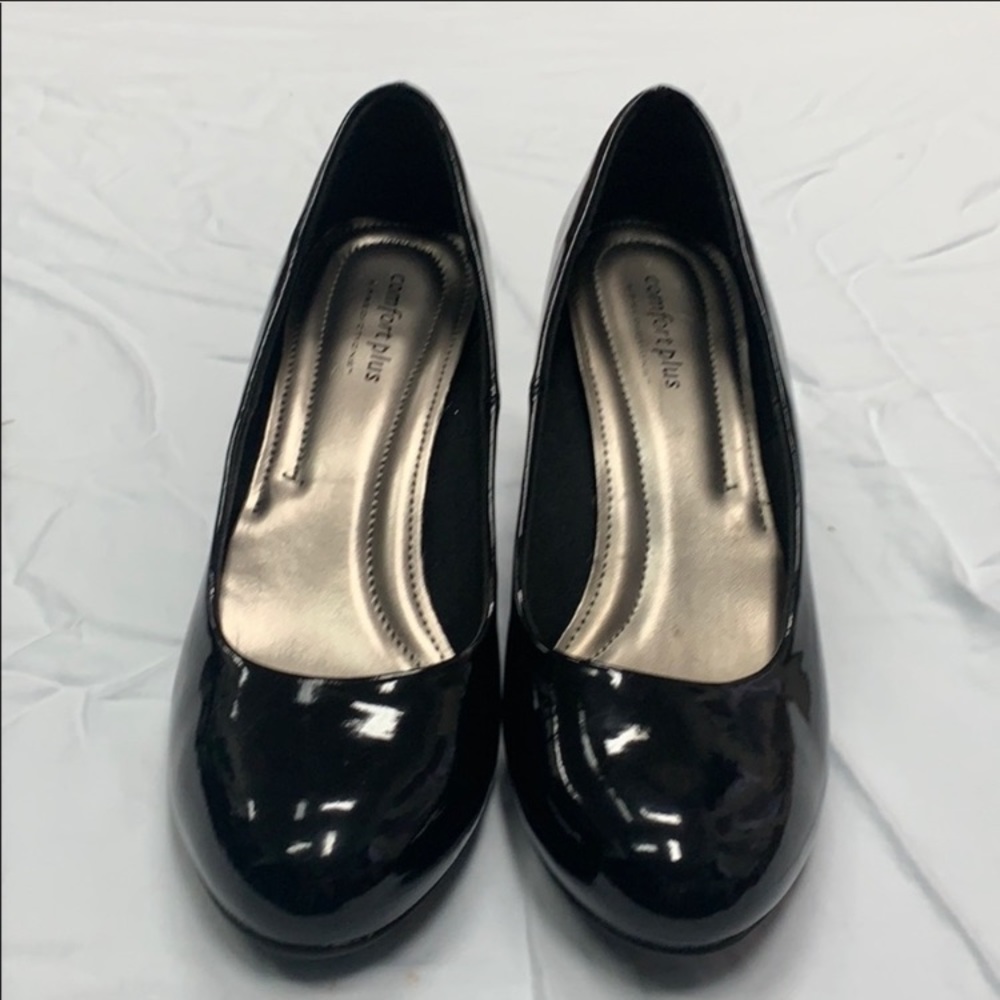 Black heels